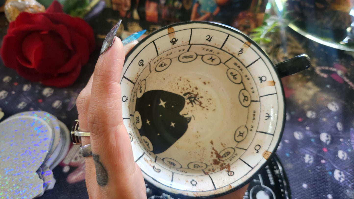 VIDEO Arabic Coffee Cup Reading